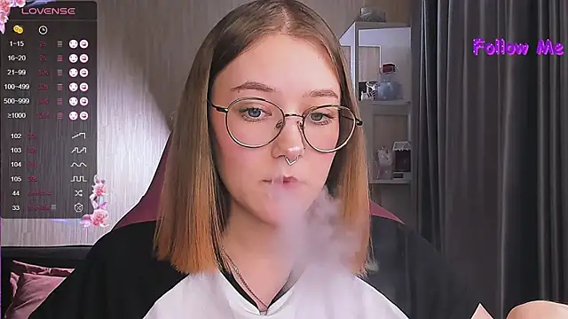 Snapshot of bunny_bubble chatting on 01-19-25, 09:45 bunny bubble online show from 01-19-25, 09:45