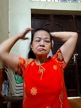 Hotestlove online show from 10-27-25, 11:52