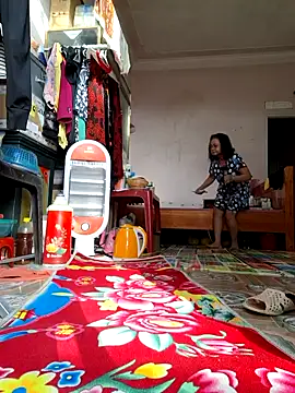 Hotestlove online show from 11-13-25, 12:42