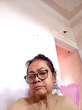 Hotestlove online show from 02-20-26, 06:26