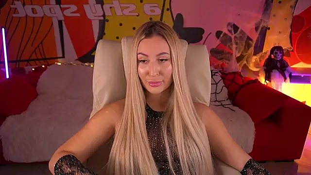 LiaBrazzerr online show from 10-29-25, 08:27