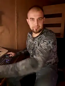 Foxyshaved online show from 01-16-25, 05:11