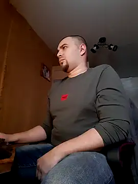 Foxyshaved online show from 02-10-25, 09:58