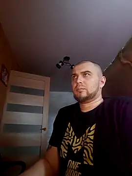 Foxyshaved online show from 03-03-25, 11:22