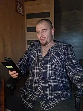 Foxyshaved online show from 09-21-25, 05:42