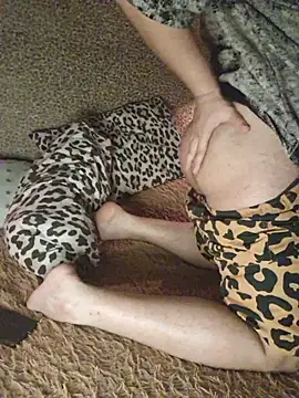 Foxyshaved online show from 11-26-25, 03:51