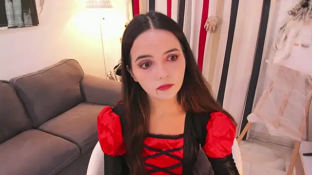 Raychell Black online show from 10-27-25, 04:33