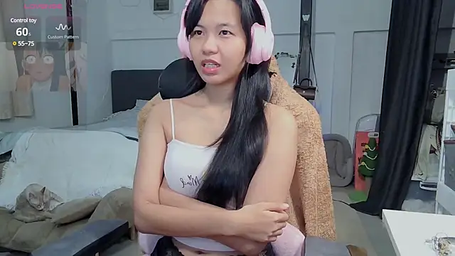 Snapshot of Kana_G chatting on 01-27-25, 04:11 Kana G online show from 01-27-25, 04:11