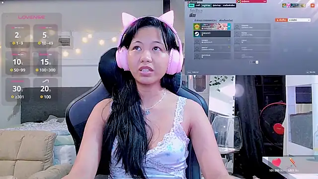 Snapshot of Kana_G chatting on 02-18-25, 10:27 Kana G online show from 02-18-25, 10:27