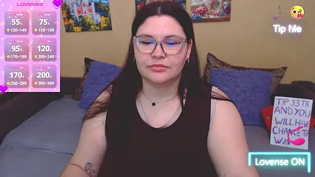 JuliaKeln online show from 06-07-26, 03:16