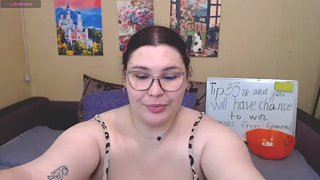 JuliaKeln online show from 07-13-26, 03:04