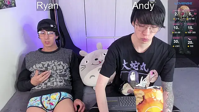 Aventure Twinks online show from 12-28-24, 04:08