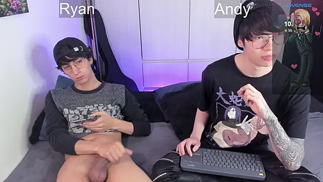 Aventure Twinks online show from 12-28-24, 07:11