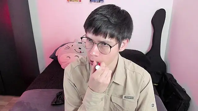 Aventure Twinks online show from 01-16-26, 05:39