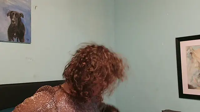 Prxscillia Tx online show from 12-15-25, 06:23