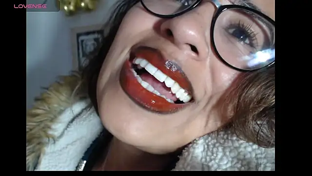 fantasty nylon online show from 01-23-25, 11:15