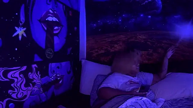 AutumnHart online show from 12-10-24, 01:00