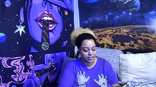 AutumnHart online show from 12-18-24, 04:06