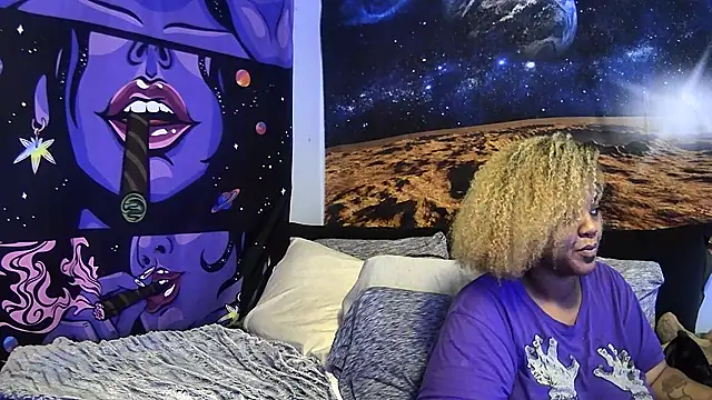 AutumnHart online show from 12-21-24, 02:26