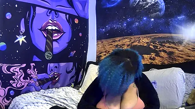 AutumnHart online show from 12-22-24, 02:16