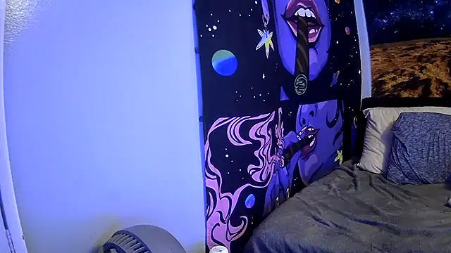 AutumnHart online show from 12-30-24, 05:02