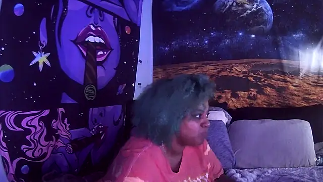 AutumnHart online show from 01-18-25, 08:19