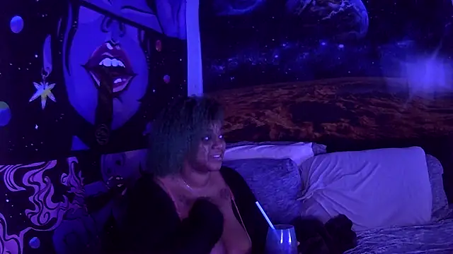 AutumnHart online show from 01-22-25, 03:29