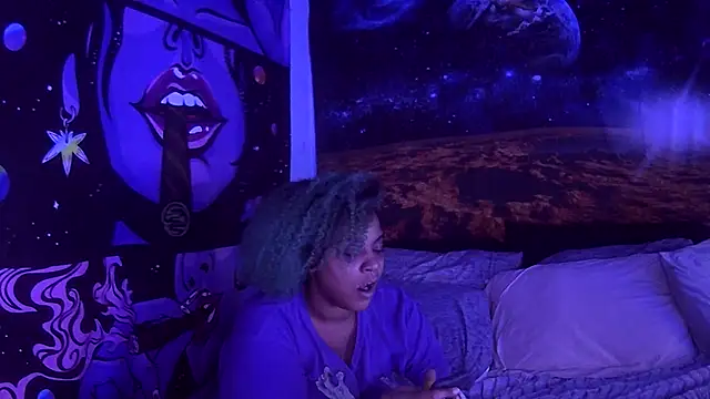 AutumnHart online show from 01-31-25, 04:17