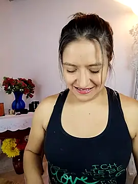 Snapshot of valeriahunter1 chatting on 05-10-26, 10:26 valeriahunter1 online show from 05-10-26, 10:26