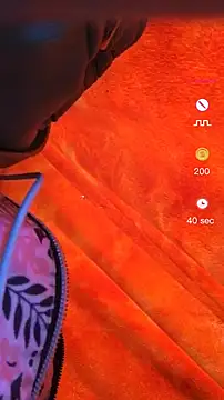 Snapshot of SmokeShow686 chatting on 12-21-24, 08:43 SmokeShow686 online show from 12-21-24, 08:43