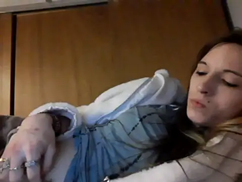 Snapshot of SmokeShow686 chatting on 02-17-25, 11:02 SmokeShow686 online show from 02-17-25, 11:02