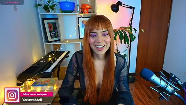 Snapshot of Yeriawaddell_ chatting on 02-14-25, 12:30 Yeriawaddell online show from 02-14-25, 12:30