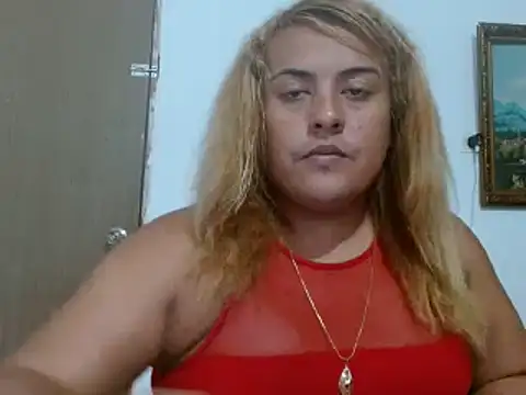 Snapshot of KIARAMARSHALLWELLZ chatting on 02-01-25, 01:44 KIARAMARSHALLWELLZ online show from 02-01-25, 01:44