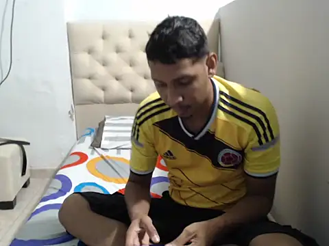 Snapshot of KIARAMARSHALLWELLZ chatting on 09-11-25, 10:43 KIARAMARSHALLWELLZ online show from 09-11-25, 10:43