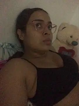 JuanaSimons online show from 03-29-26, 01:49