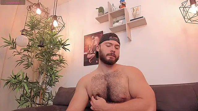 SebastianVilla  online show from 11-23-25, 12:10