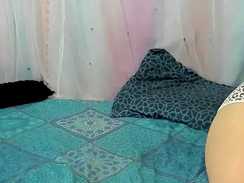 aliissa more online show from 02-04-26, 06:58