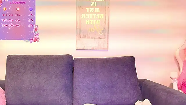 Snapshot of kendrajhonson chatting on 10-13-25, 01:16 kendrajhonson online show from 10-13-25, 01:16