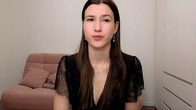 Snapshot of AliciaNewell chatting on 02-10-25, 03:10 AliciaNewell online show from 02-10-25, 03:10