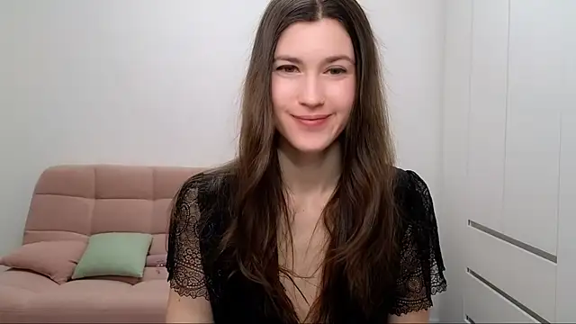 Snapshot of AliciaNewell chatting on 02-18-25, 04:37 AliciaNewell online show from 02-18-25, 04:37