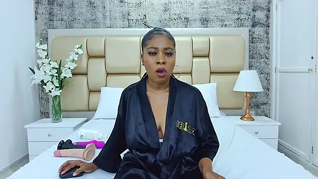 AlisonTravis online show from 01-08-25, 07:03