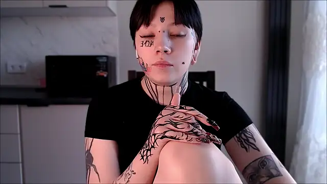 tradishka online show from 01-17-25, 12:10