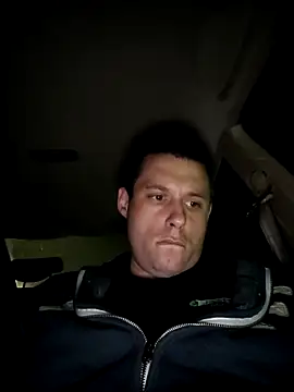 Snapshot of Dut421@xh chatting on 10-30-25, 03:30 Dut421xh online show from 10-30-25, 03:30