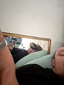 sweetkitty111 online show from 03-10-25, 02:59