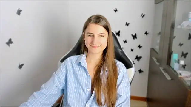 PumpkinCutiePie online show from 10-08-25, 01:31