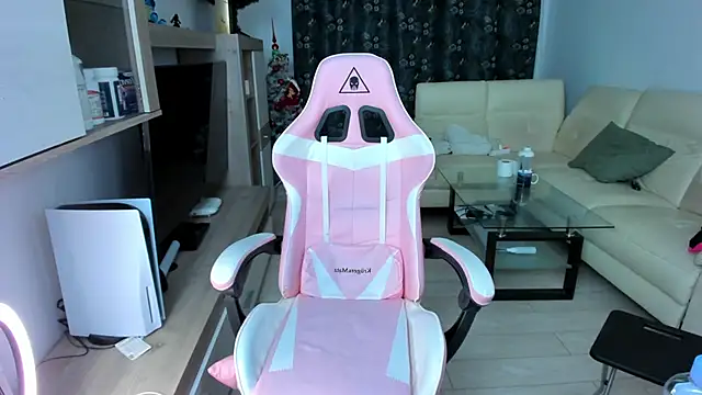 KaylaLaine online show from 02-12-25, 06:08