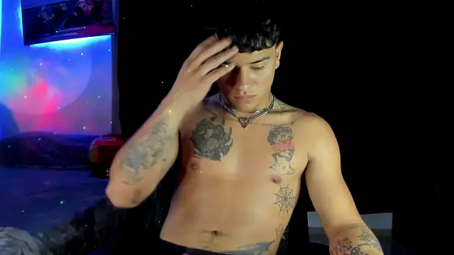 Dominic Biker   online show from 12-18-24, 04:31