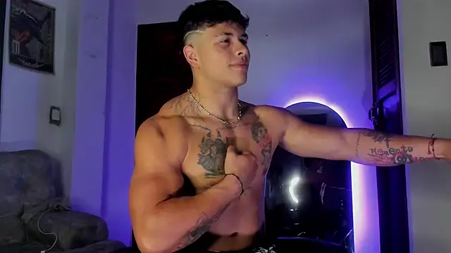 Dominic Biker   online show from 06-24-26, 03:27