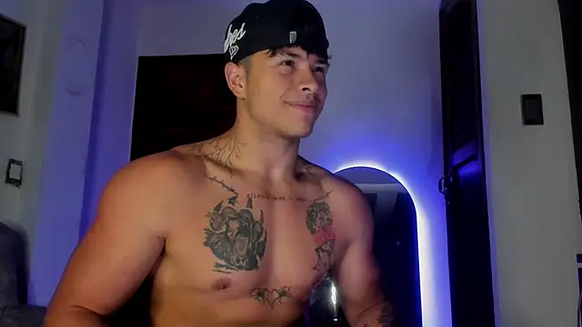 Dominic Biker   online show from 07-24-26, 03:59