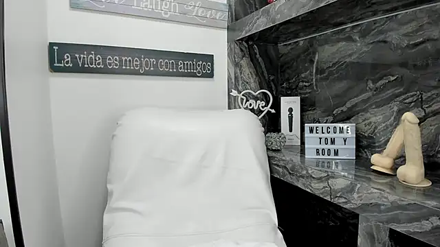 miss danika online show from 01-24-25, 11:04